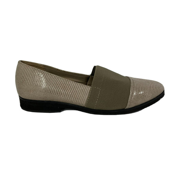 Walking Cradles Shoes Womens Sz 7 Beige Leather Loafers Flats‎ Slip On Stretch - Picture 1 of 7
